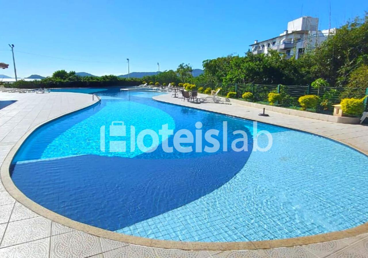 Apartamento C111 De Um No Merit Plaza *